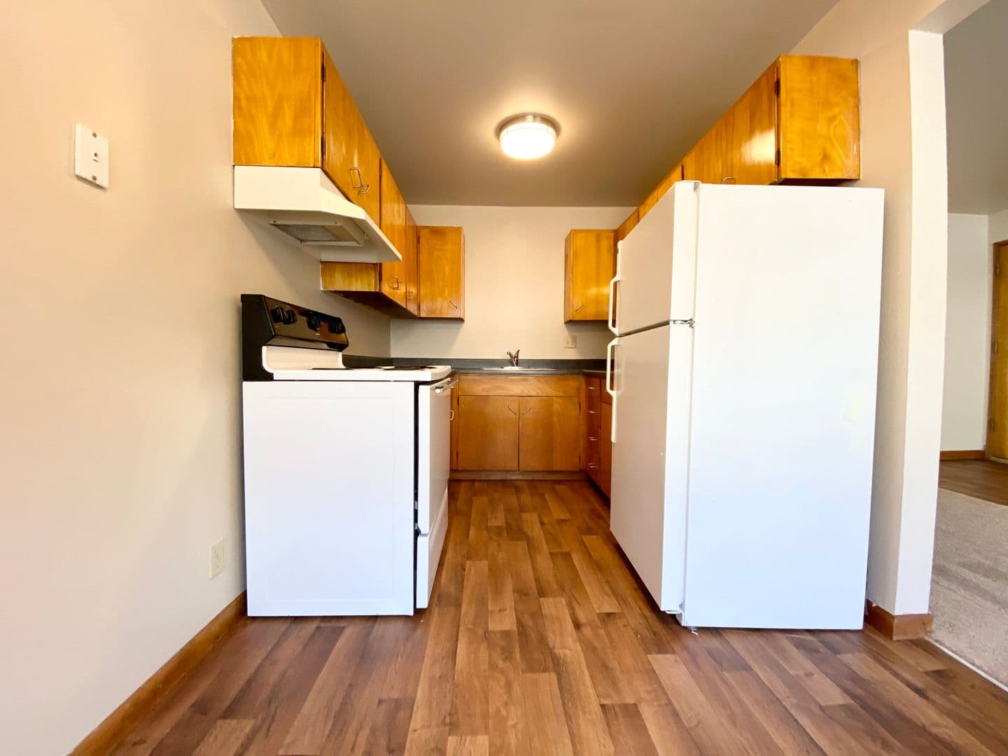 Seattle Apartment: 3200 NE 140th St.