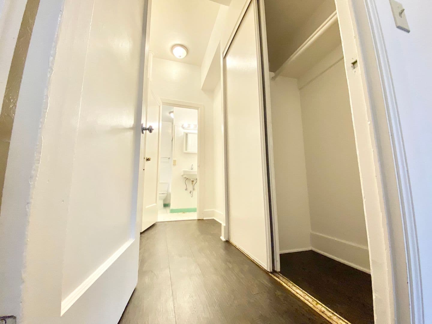 Seattle Apartment: 404 E. Howell St.