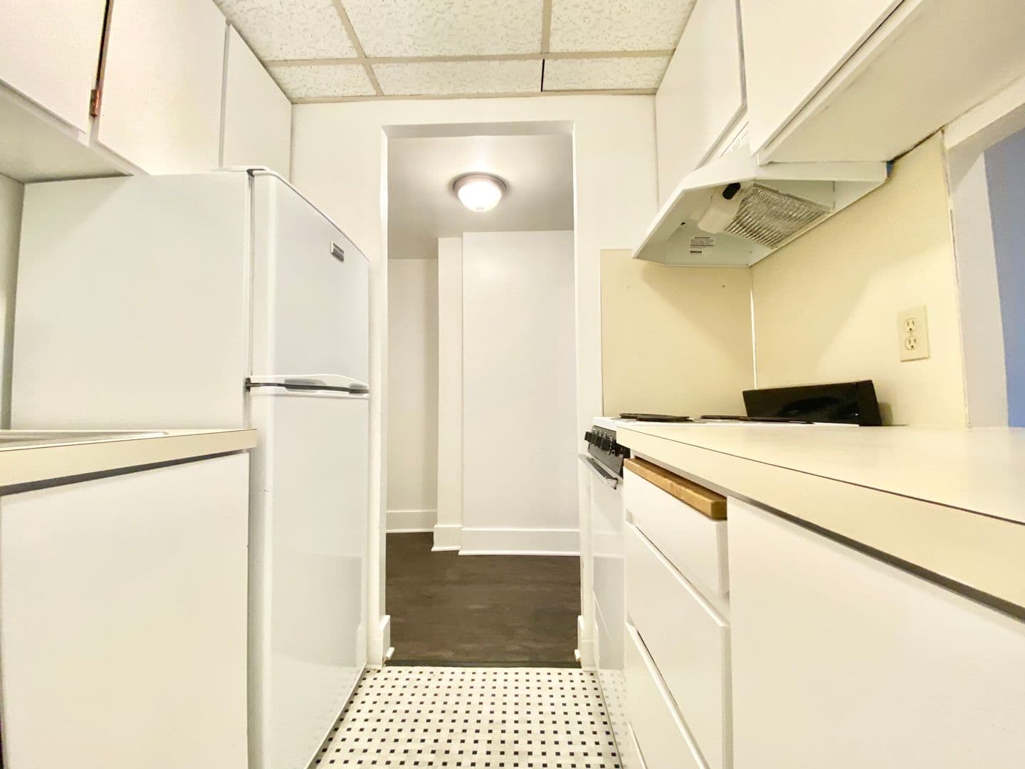 Seattle Apartment: 404 E. Howell St.