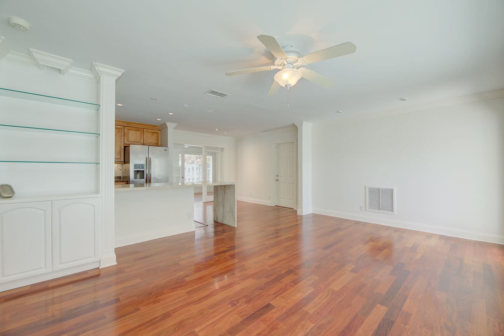 WILTON MANORS House: 2709 NE 16TH AVE