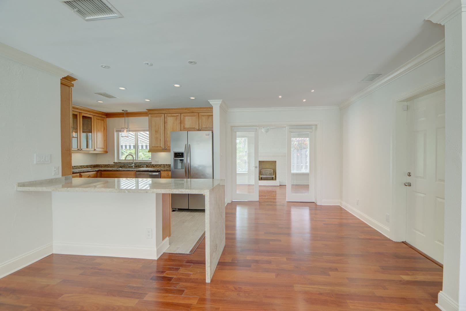 WILTON MANORS House: 2709 NE 16TH AVE