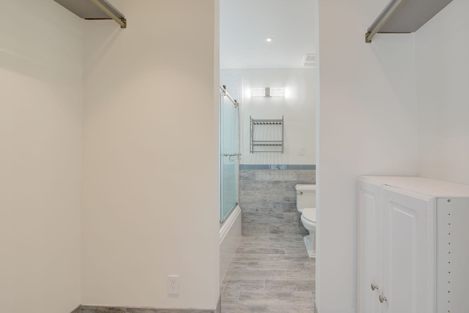 WILTON MANORS House: 2709 NE 16TH AVE
