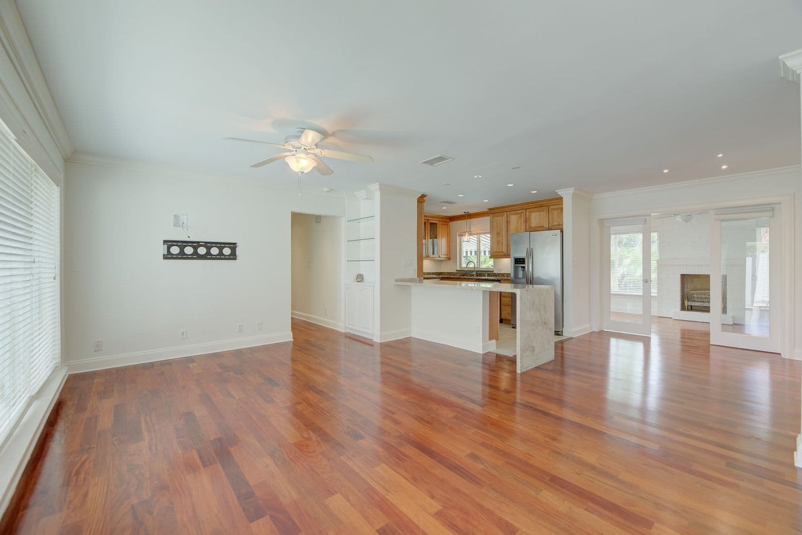 WILTON MANORS House: 2709 NE 16TH AVE