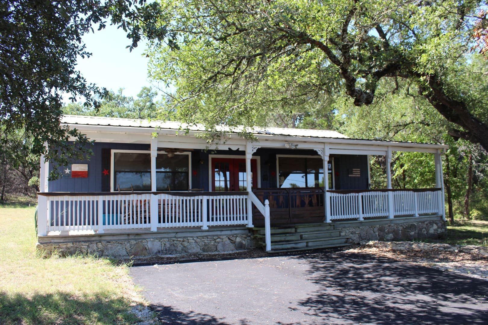 Wimberley House: 17200 RR 12