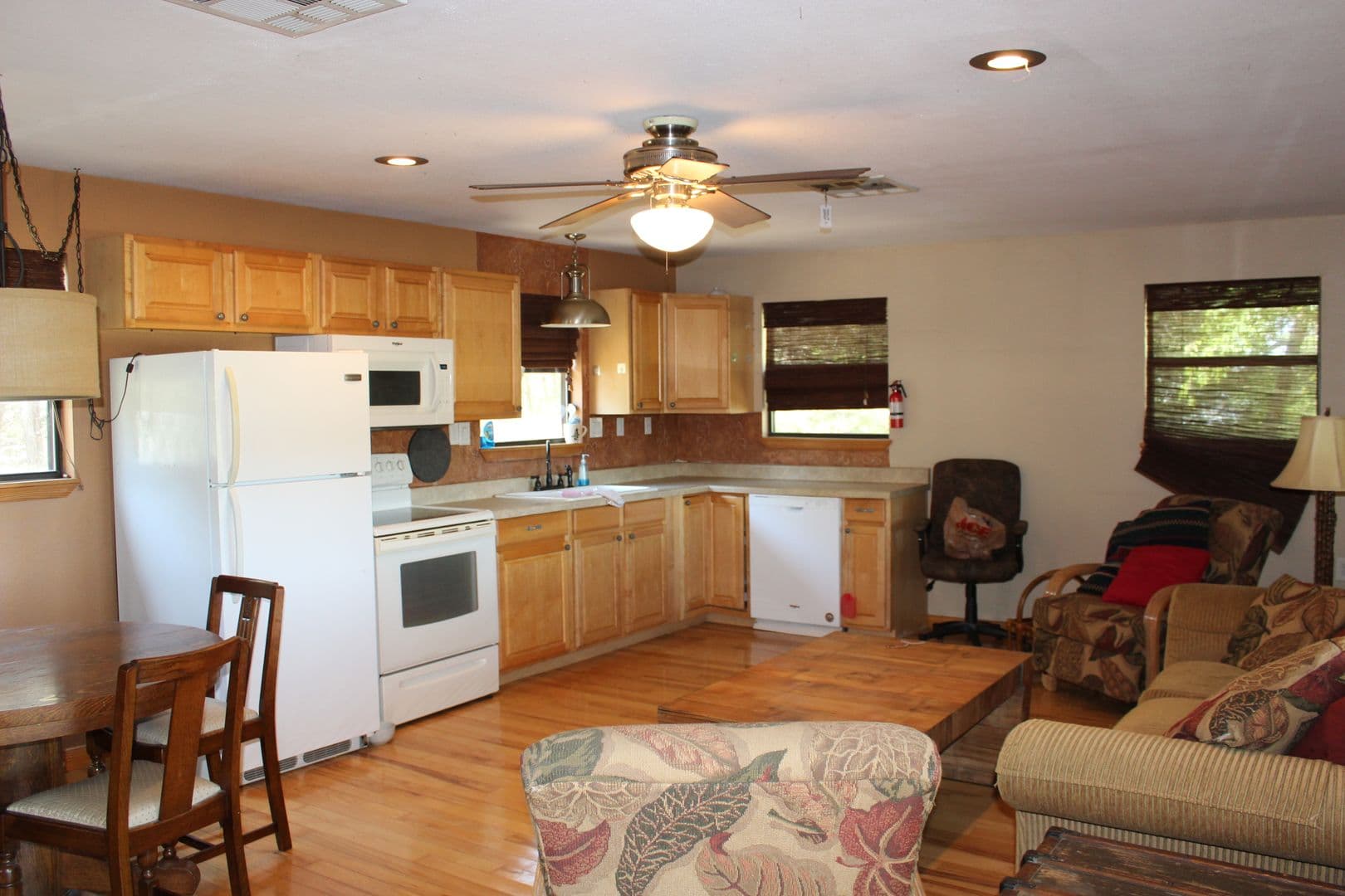 Wimberley House: 17200 RR 12