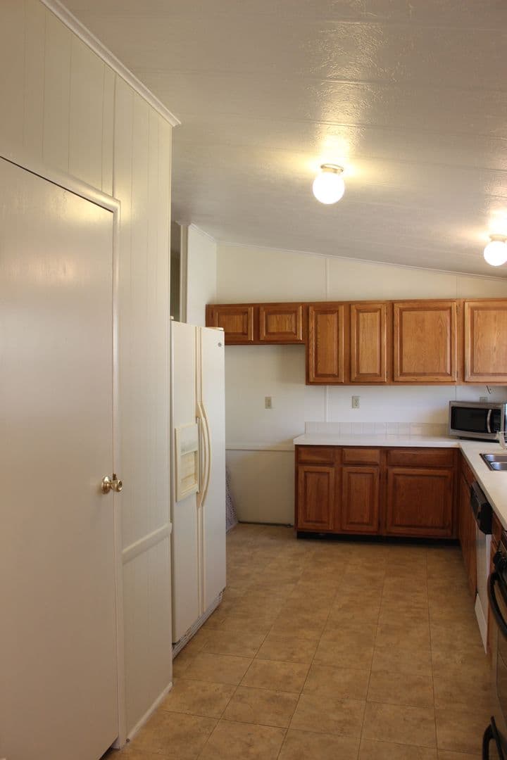 Austin Apartment: 14111 S Green Hills Loop Unit B