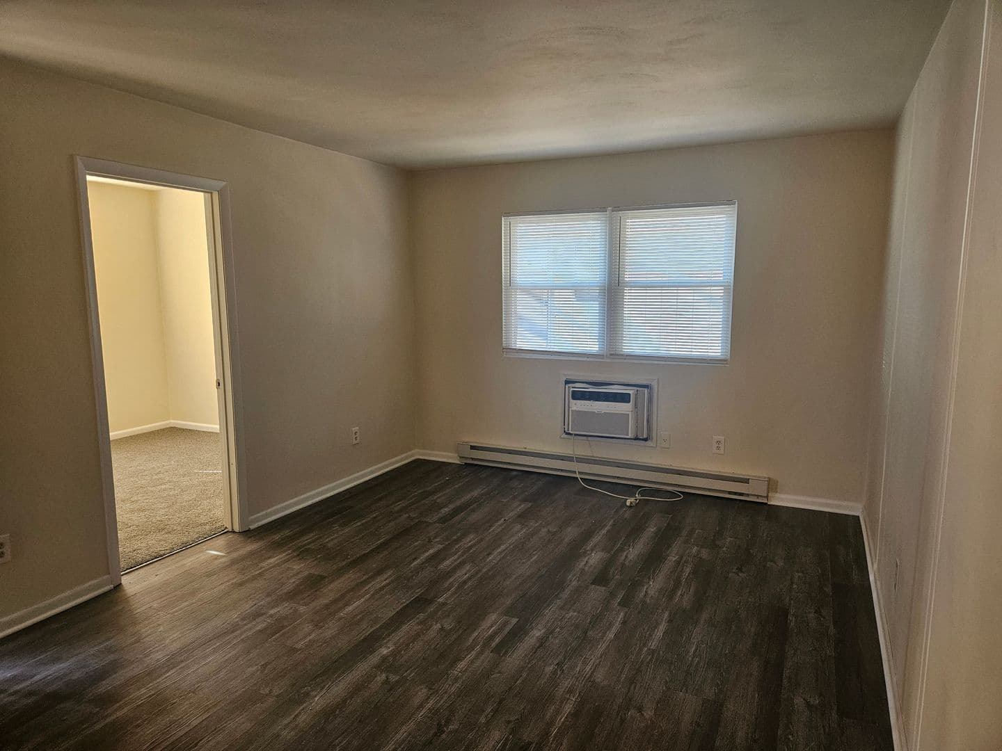 Norfolk Apartment: 1132 Virgilina Ave A&B
