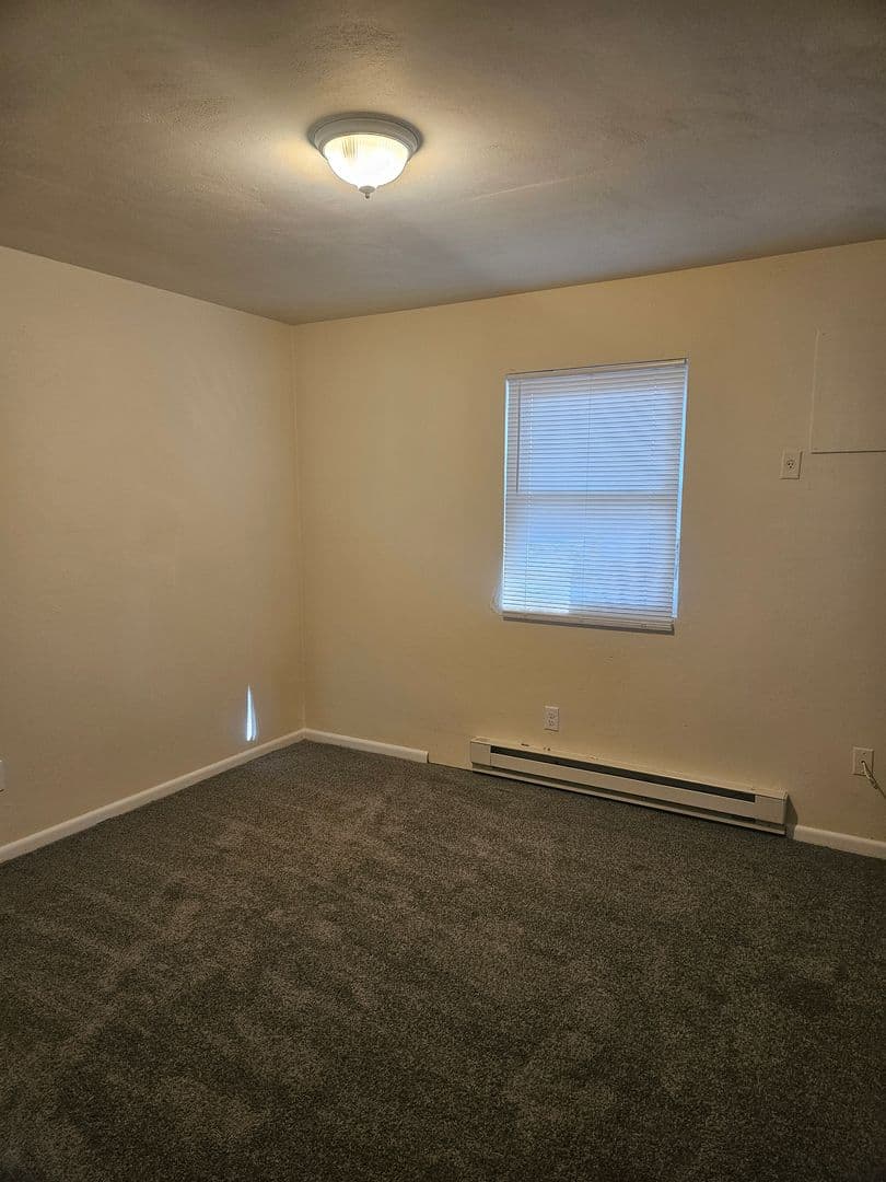 Norfolk Apartment: 1132 Virgilina Ave A&B