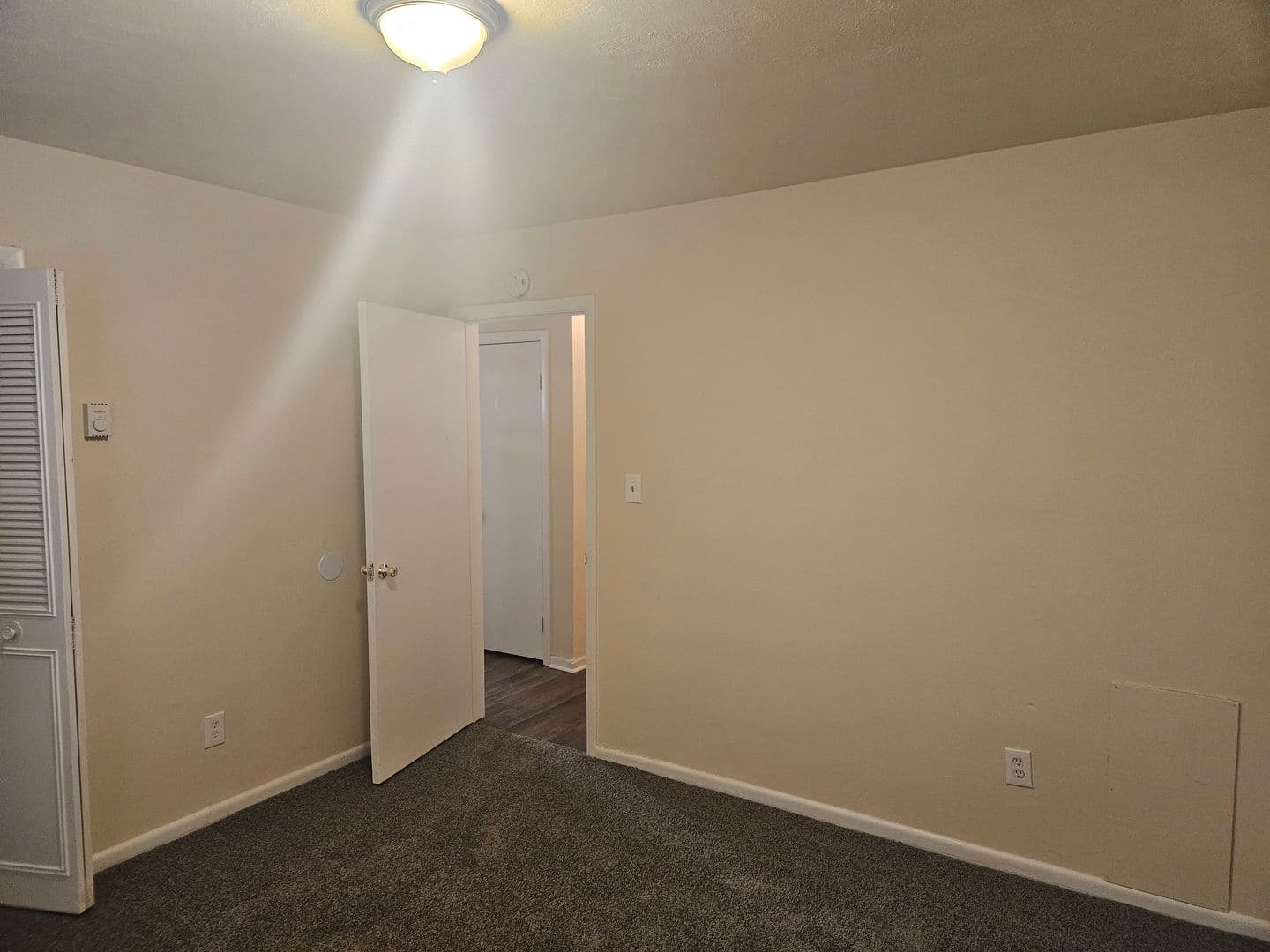 Norfolk Apartment: 1132 Virgilina Ave A&B