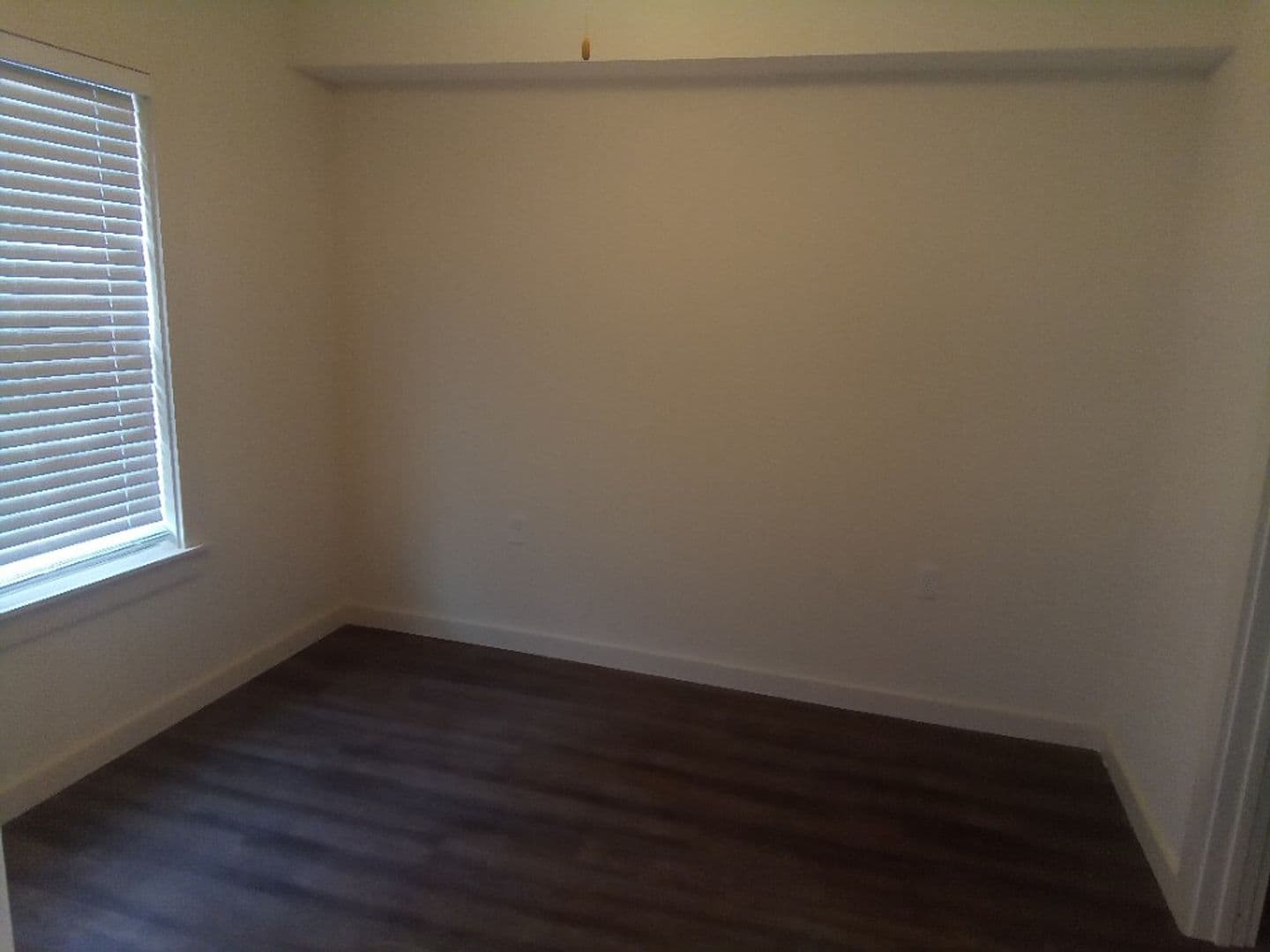 Chattanooga Apartment: 811 Douglas St