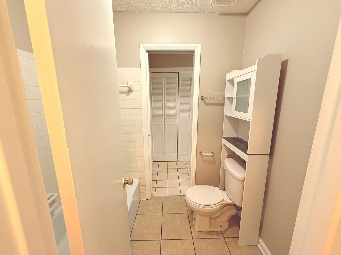 Hixson Apartment: 4751 Tessie Ln
