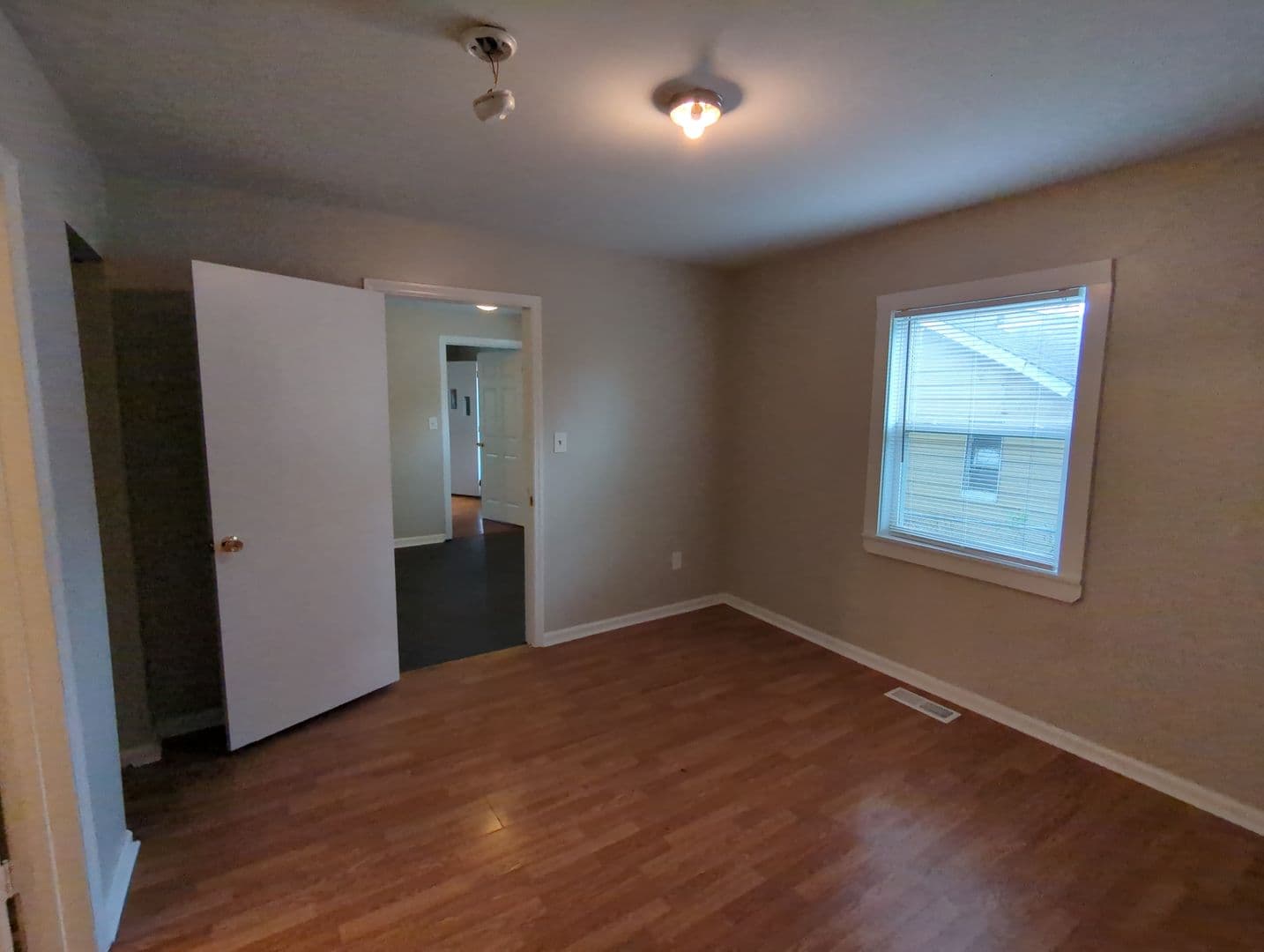 Chattanooga House: 2419 Vine St