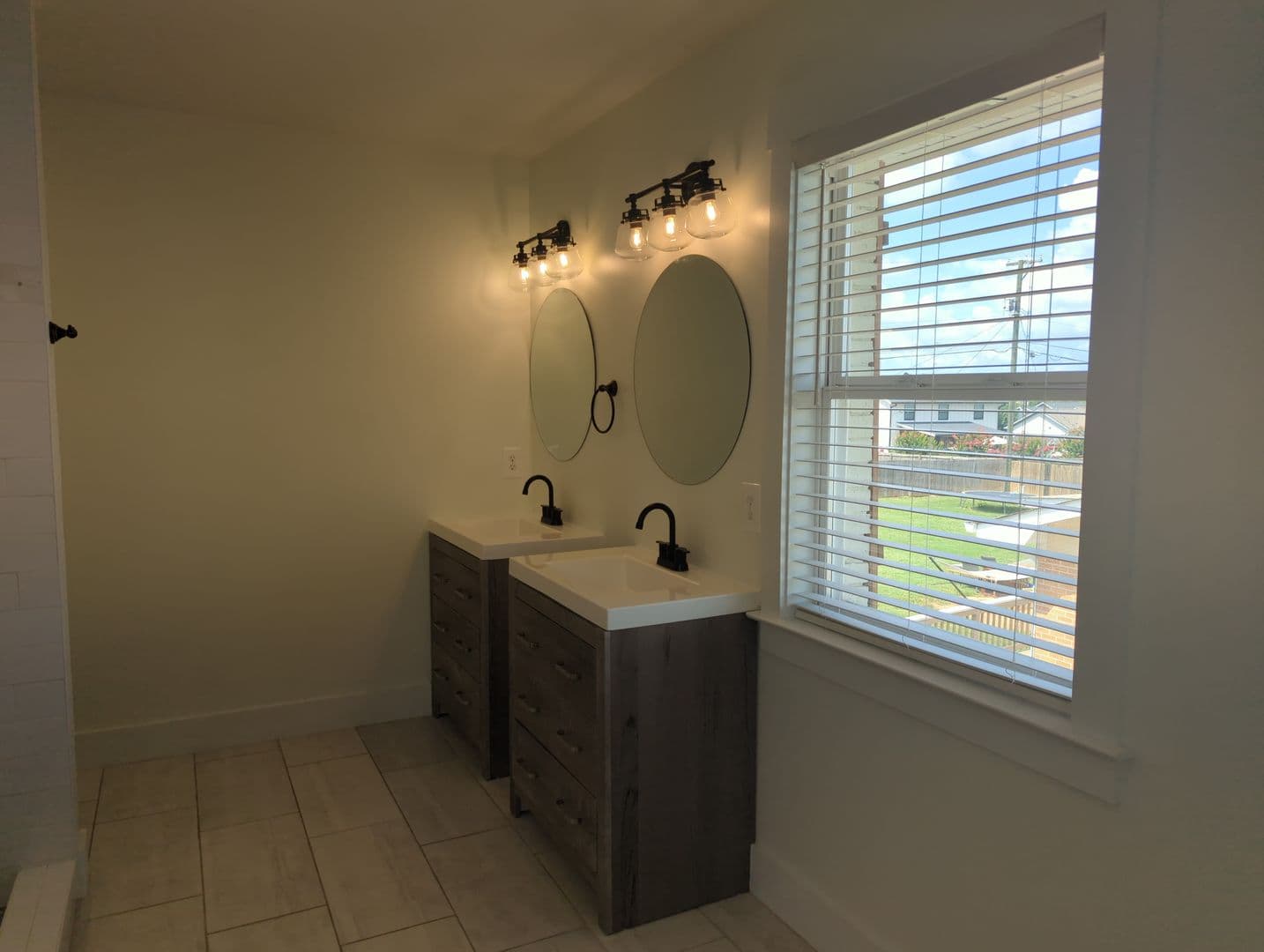 Chattanooga House: 8134 Holly Crest Dr