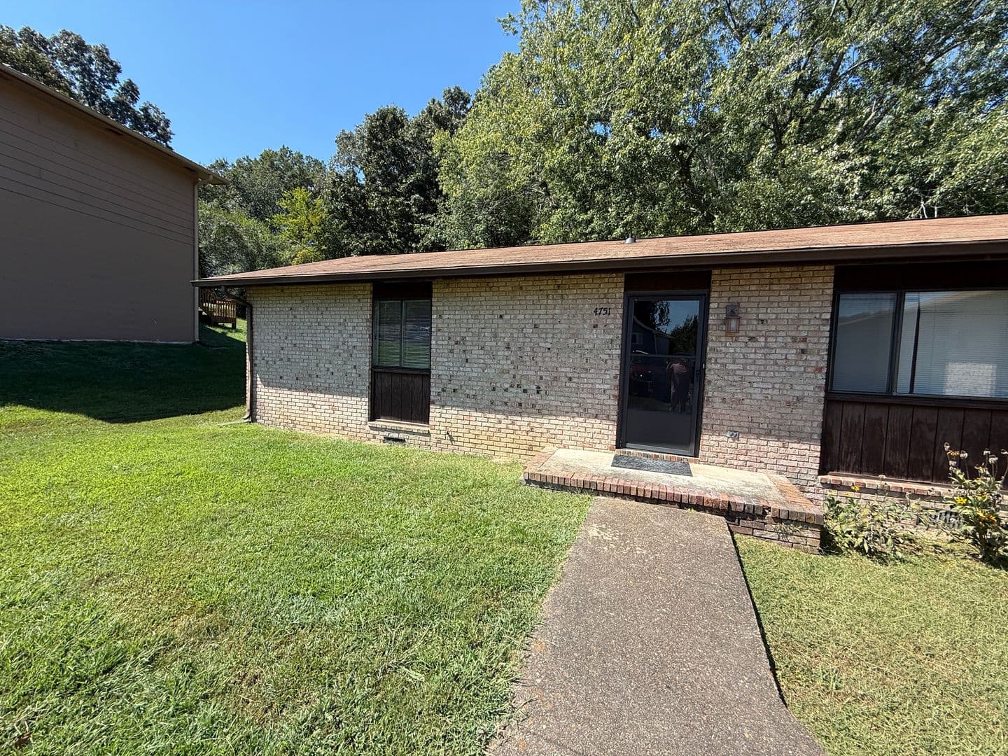 Hixson Apartment: 4751 Tessie Ln