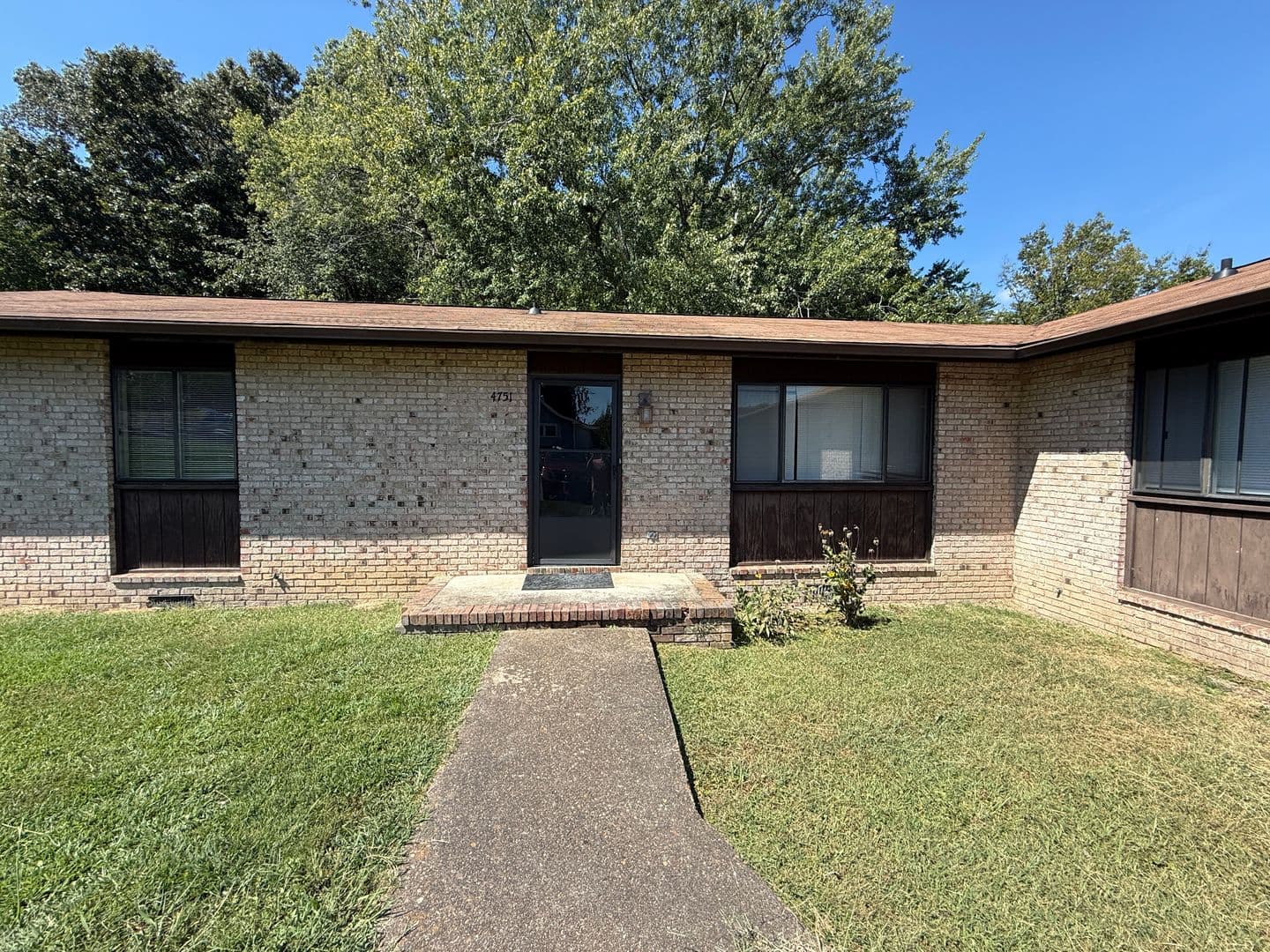 Hixson Apartment: 4751 Tessie Ln