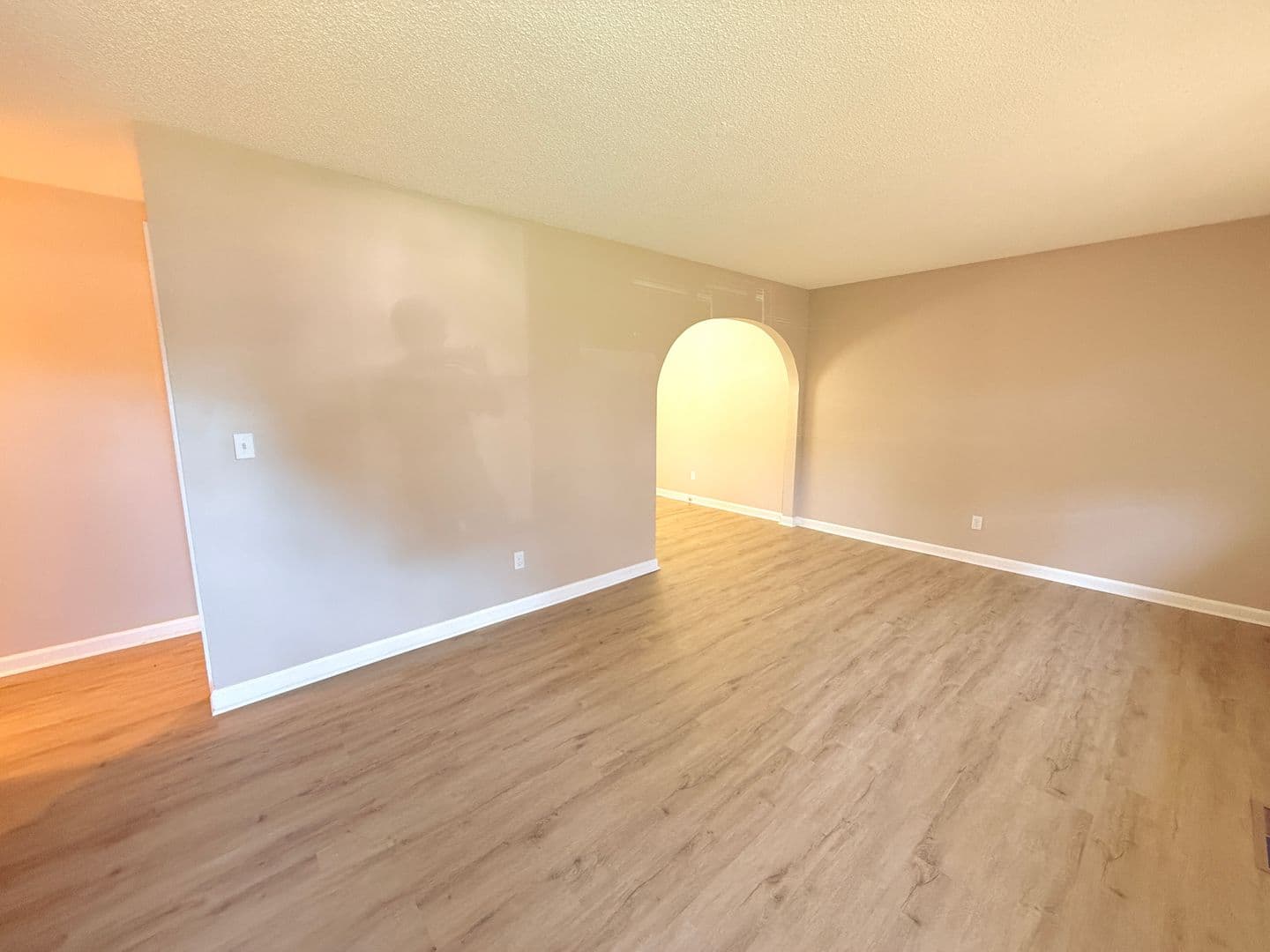Hixson Apartment: 4751 Tessie Ln
