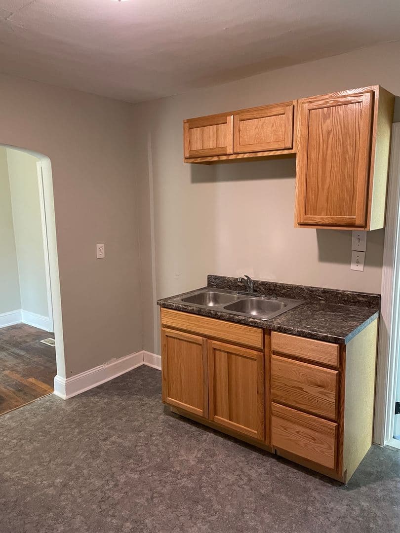 Chattanooga House: 3006 3rd Ave