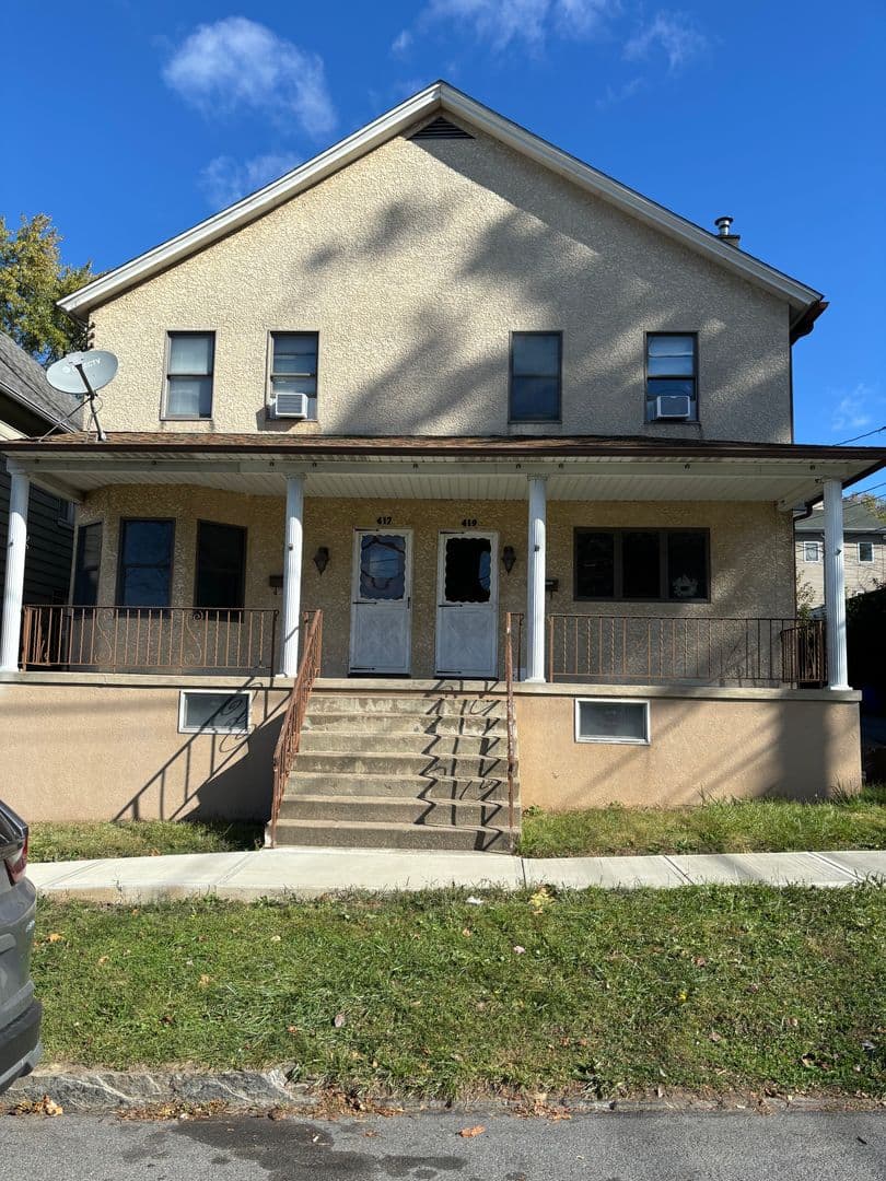Scranton Apartment: 417-419 New York Street