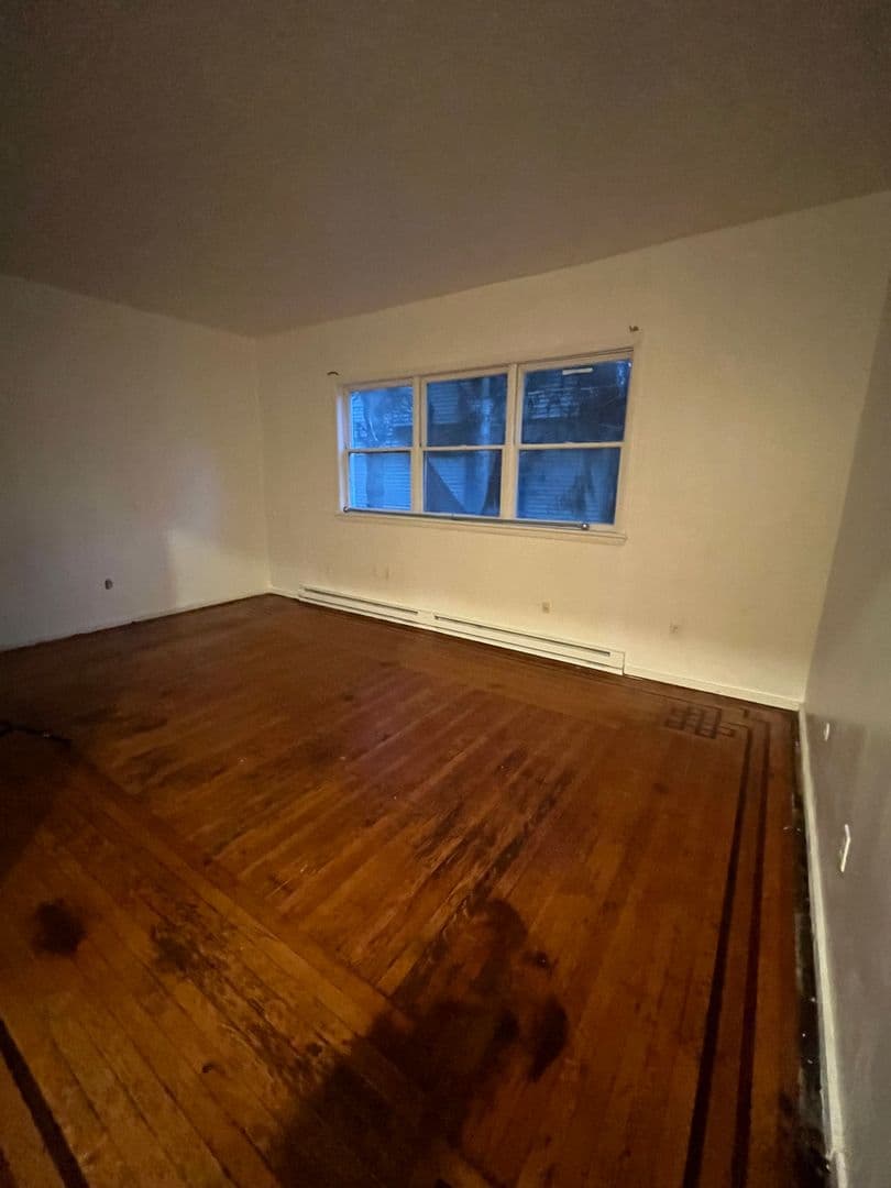Scranton Apartment: 1607 Sanderson Ave