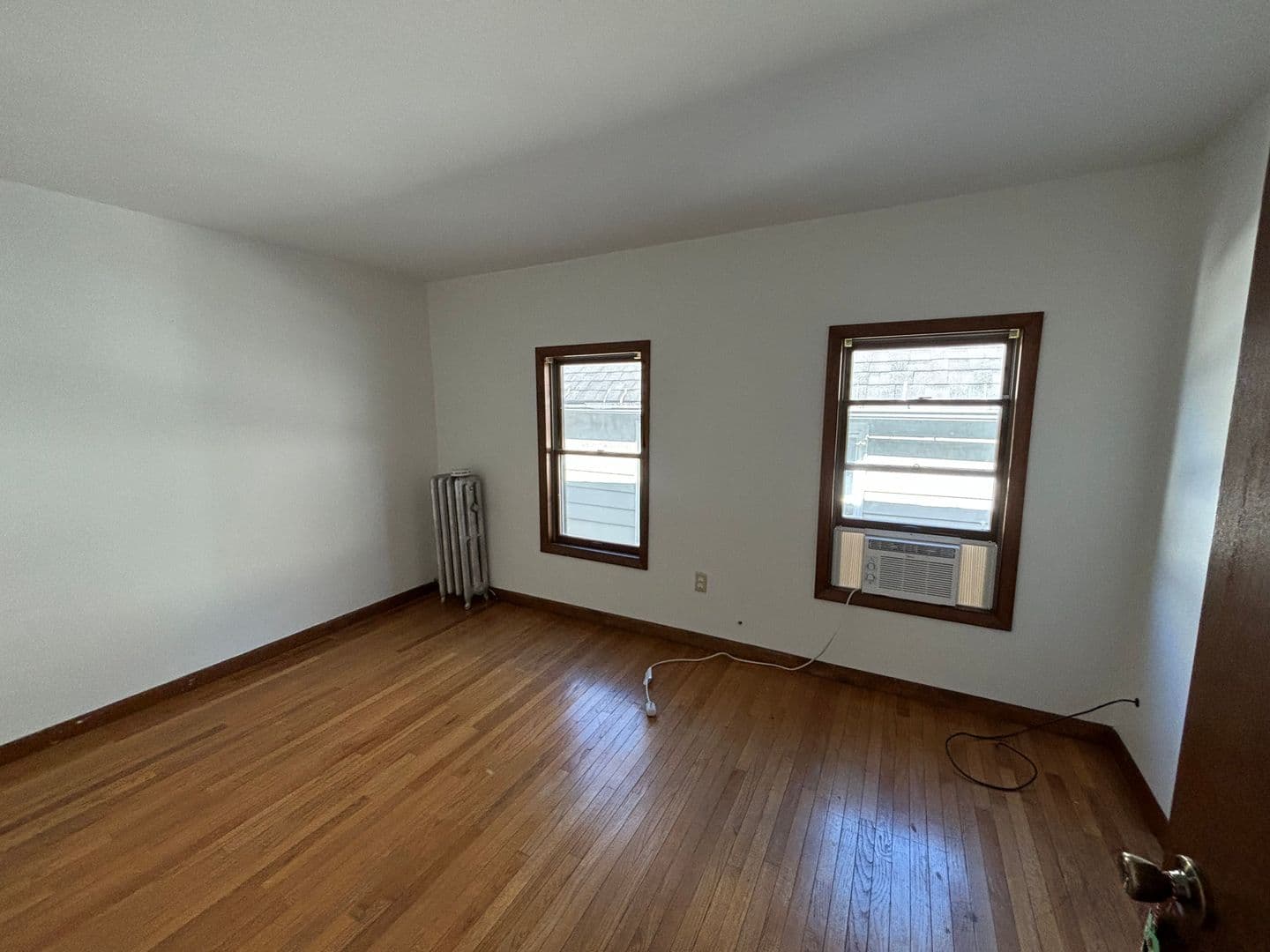 Scranton Apartment: 417-419 New York Street
