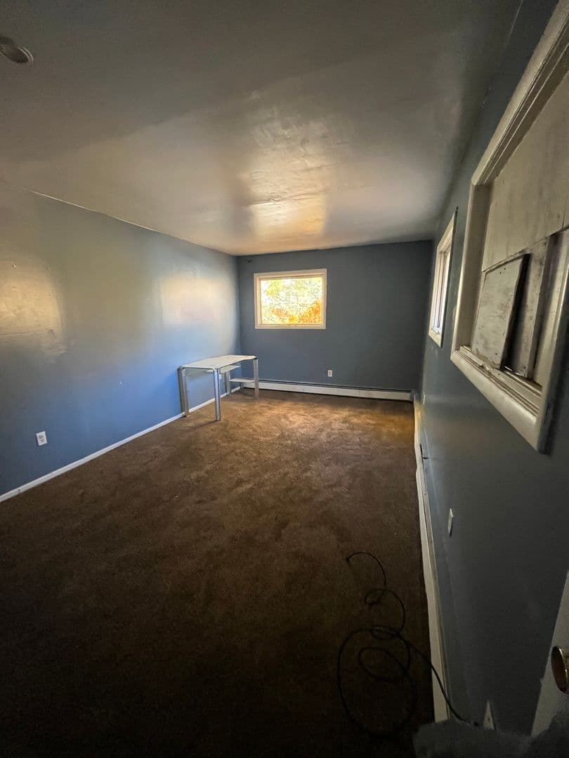 Scranton Apartment: 1607 Sanderson Ave