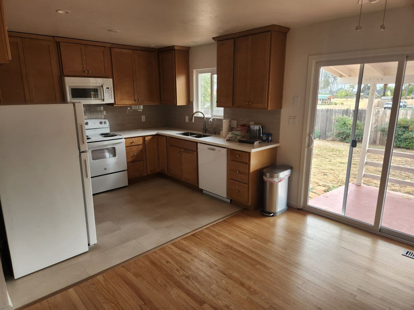 Paradise House: 1866 Norwood Drive