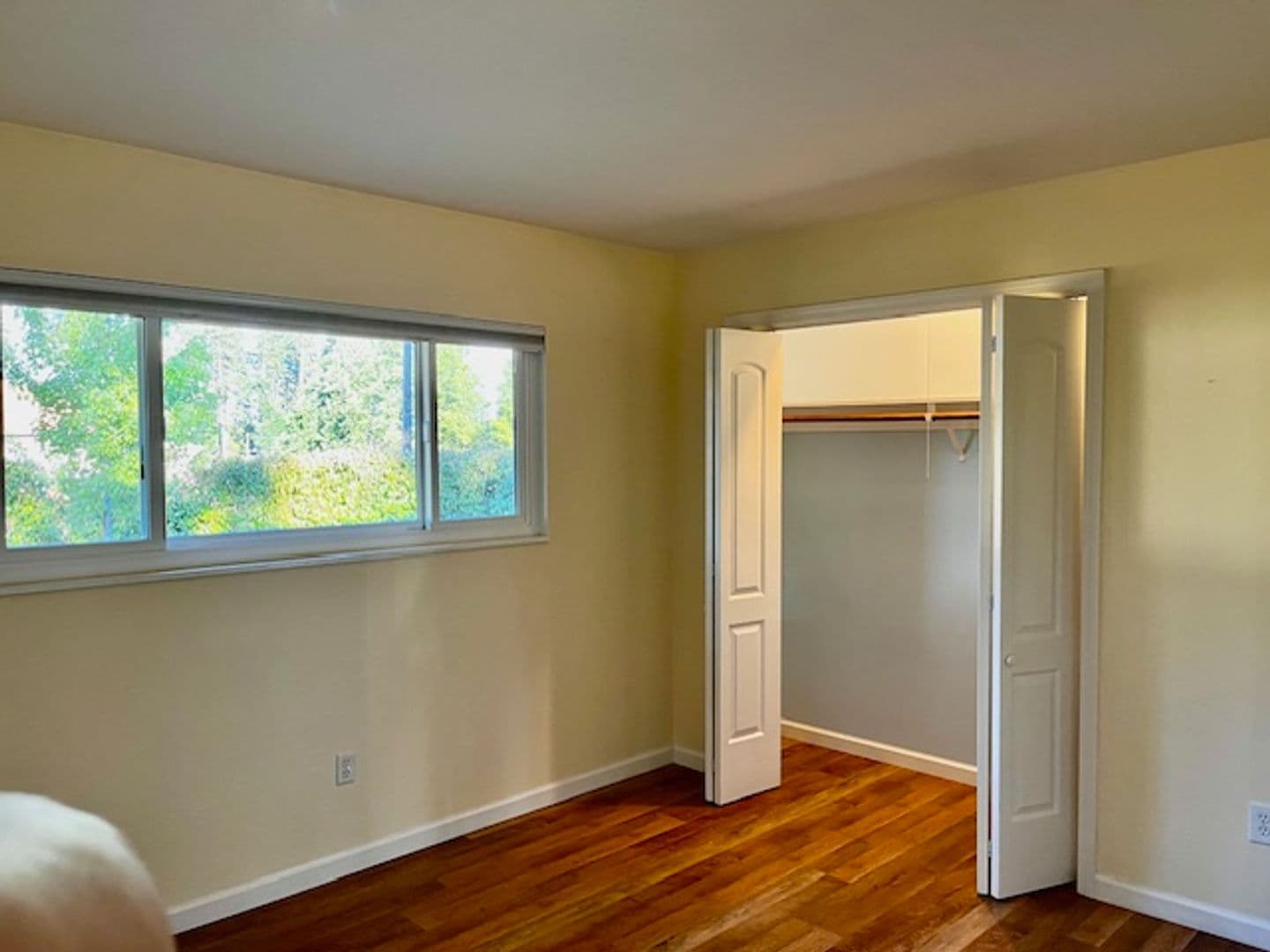 Paradise House: 6231 Forest Lane