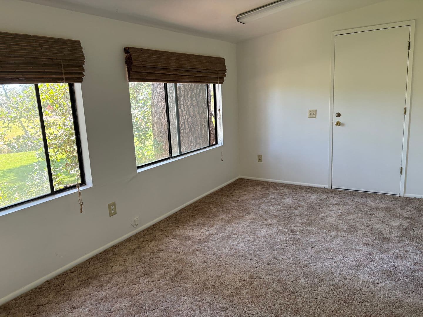 Paradise House: 5703 Chapel Drive