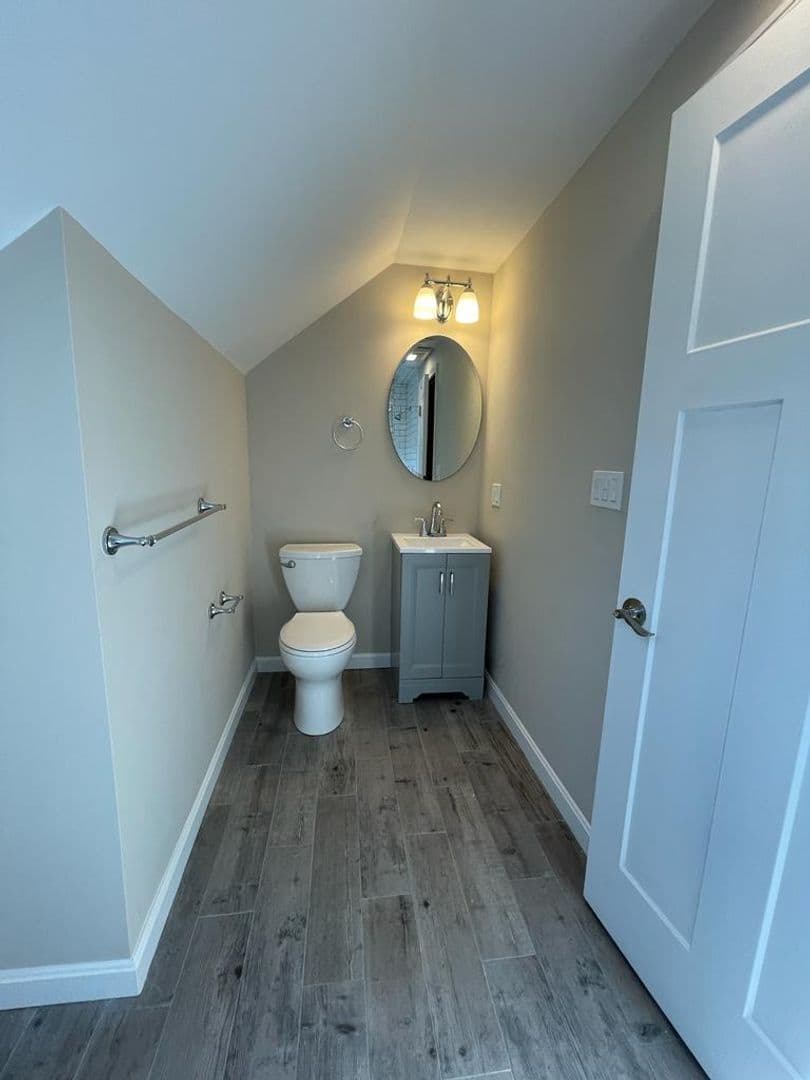 Arlington Apartment: 37-39 Lafayette St