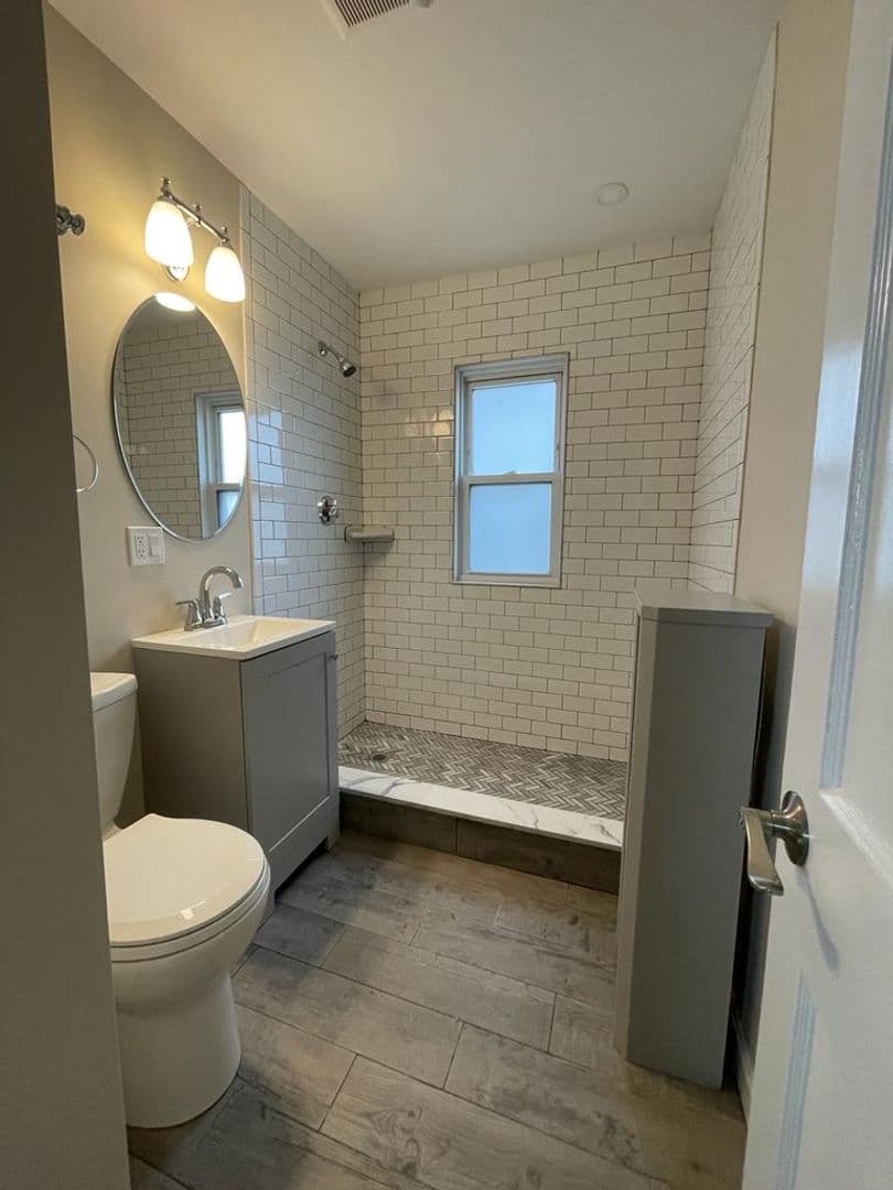 Arlington Apartment: 37-39 Lafayette St