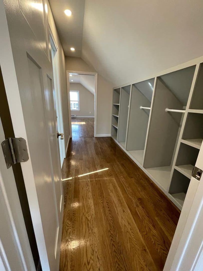 Arlington Apartment: 37-39 Lafayette St