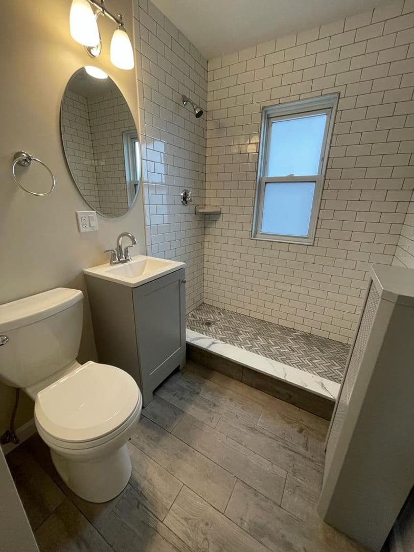 Arlington Apartment: 37-39 Lafayette St
