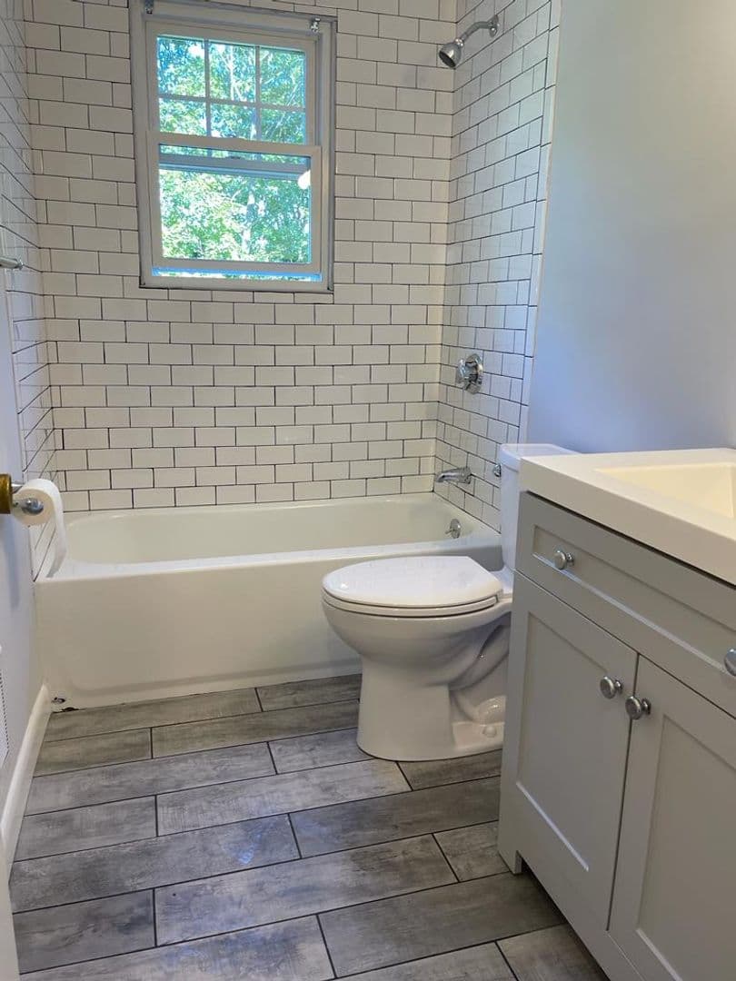 Arlington Apartment: 19-21 Orient Ave