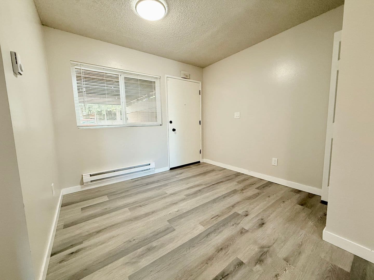 Kent Apartment: 308 Summit Ave. N.