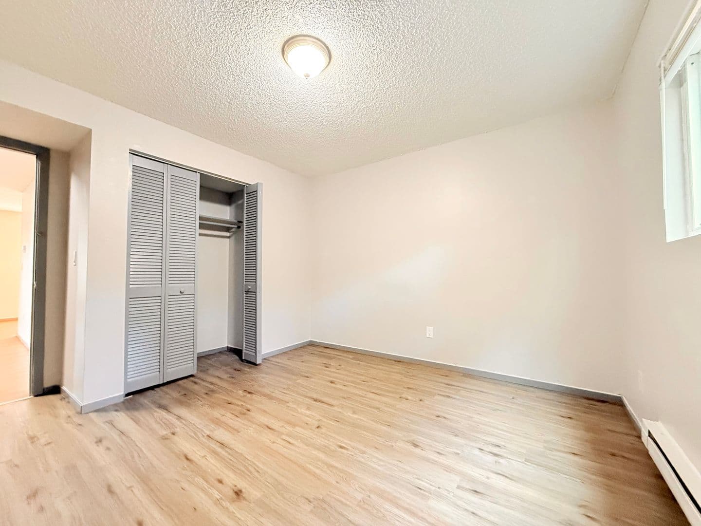 Kent Apartment: 308 Summit Ave. N.