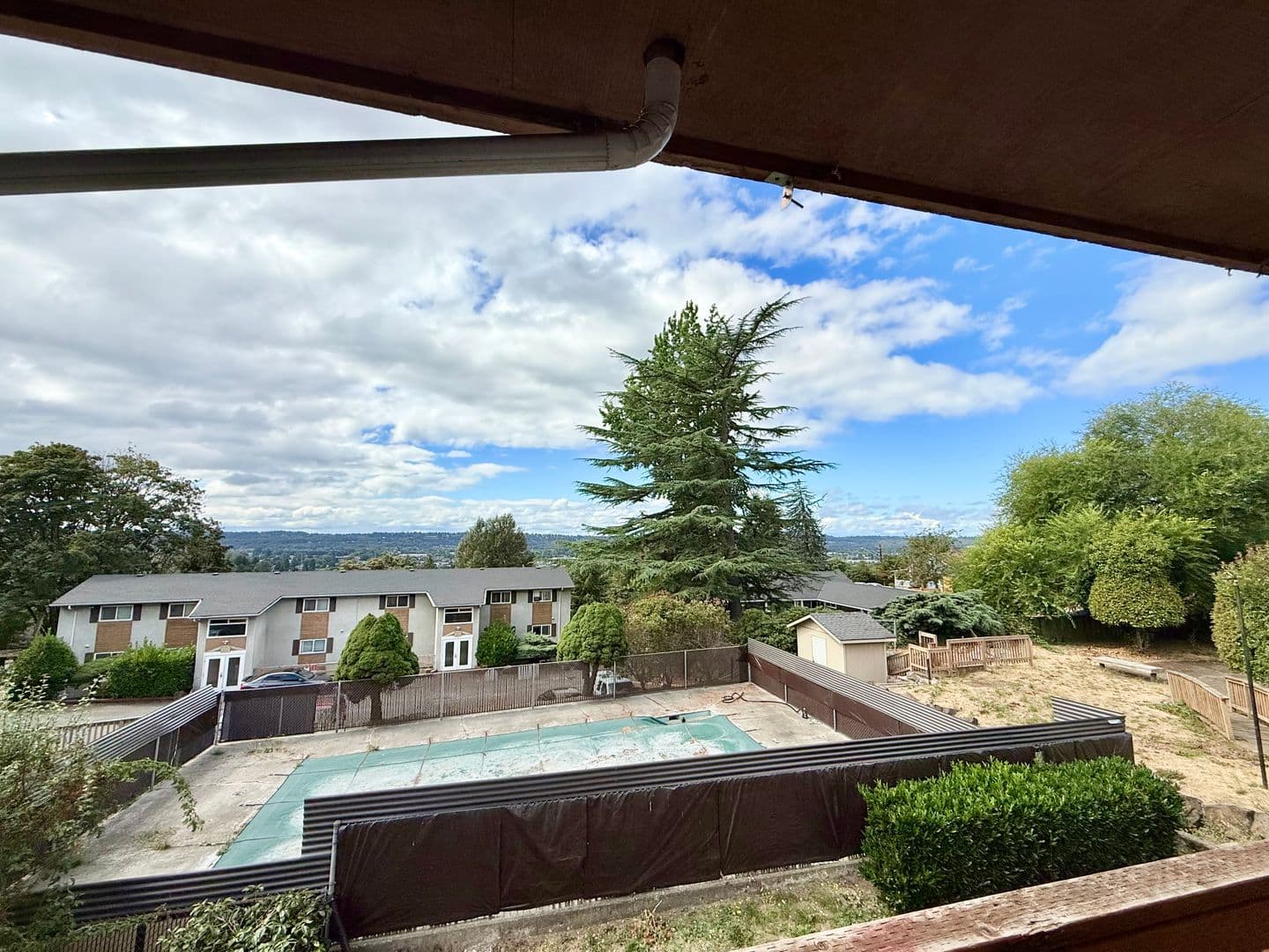 Kent Apartment: 308 Summit Ave. N.
