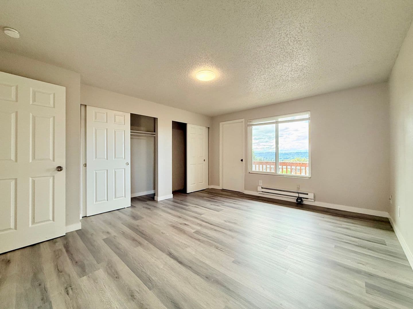 Kent Apartment: 308 Summit Ave. N.