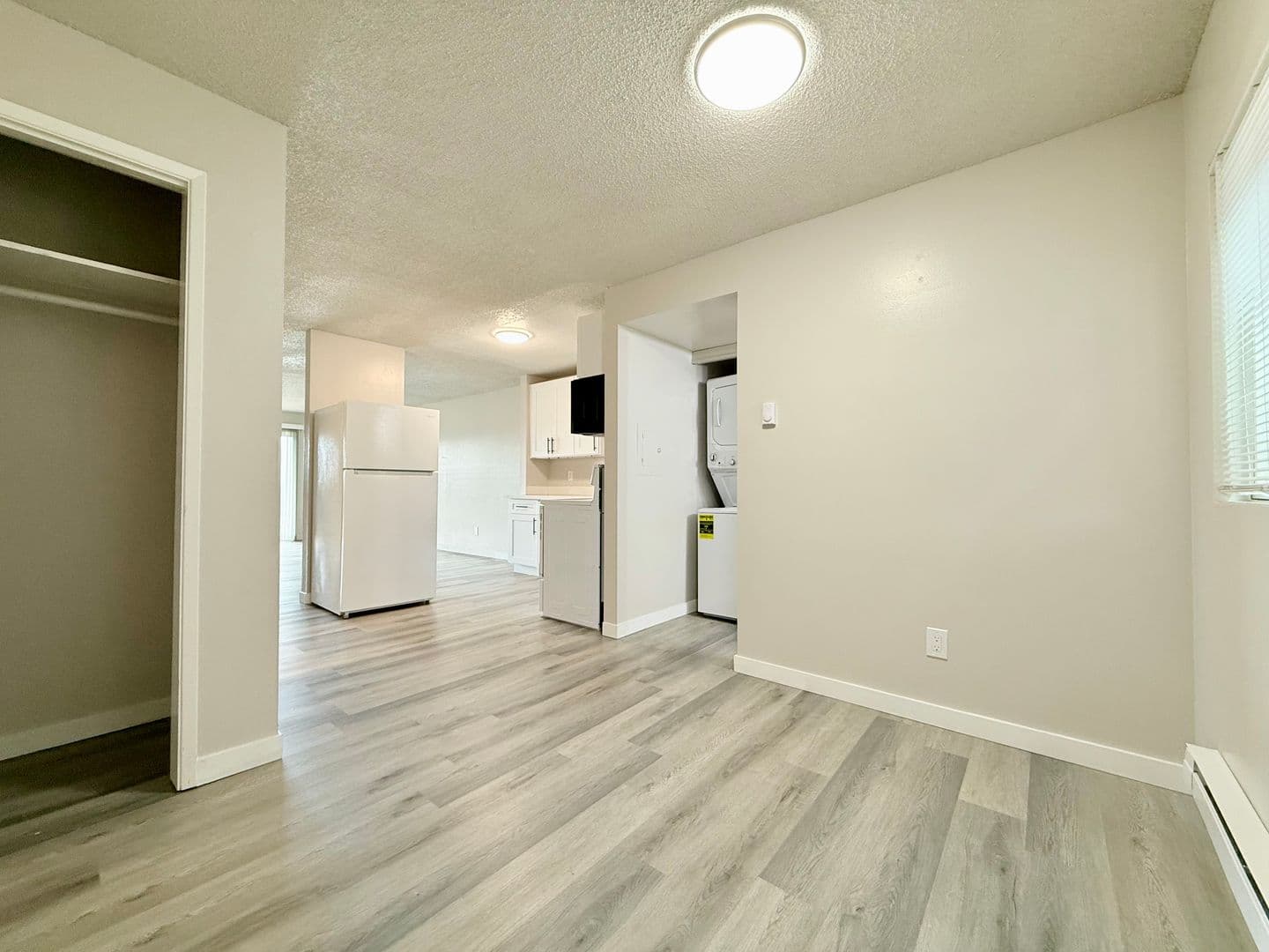 Kent Apartment: 308 Summit Ave. N.