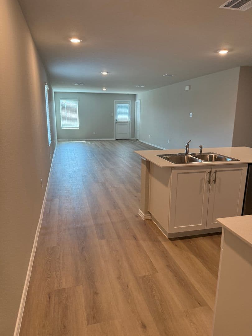 Keene House: 320 Trail Ct