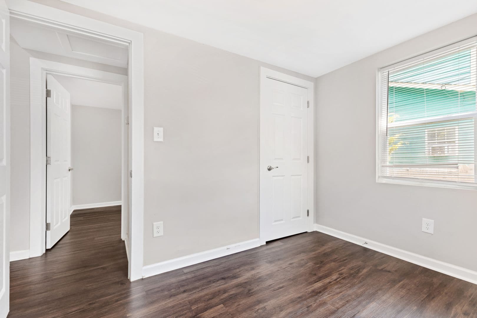 Holly Springs House: 221 Turner St