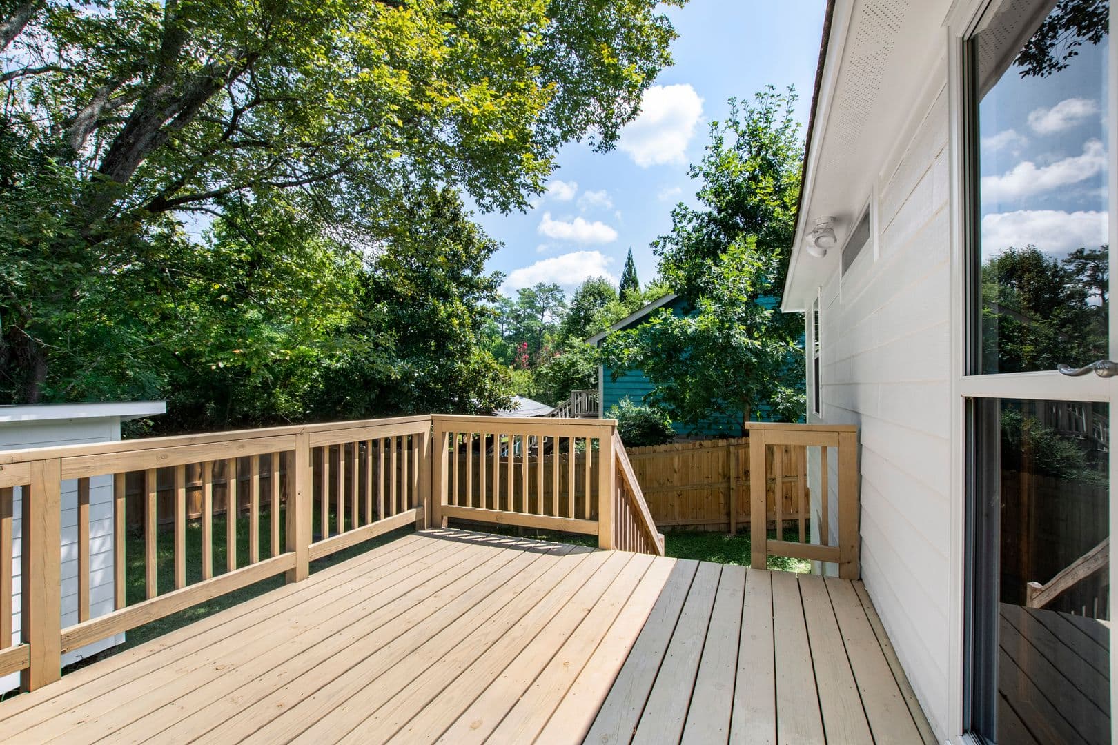 Holly Springs House: 221 Turner St