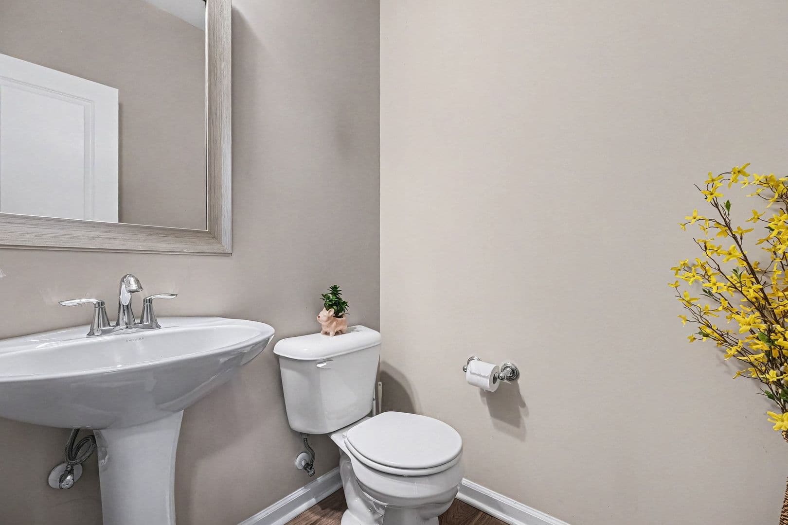Morrisville House: 1006 Excite Ave