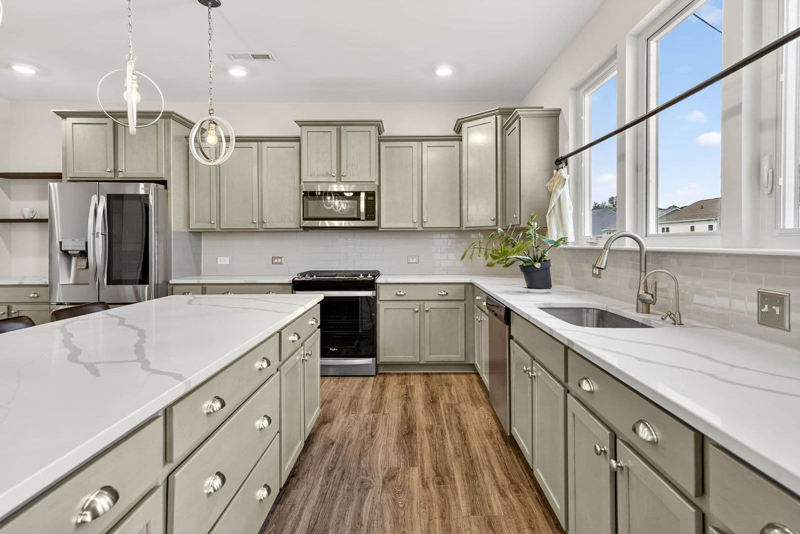 Fuquay-Varina House: 1400 Addison Lk St