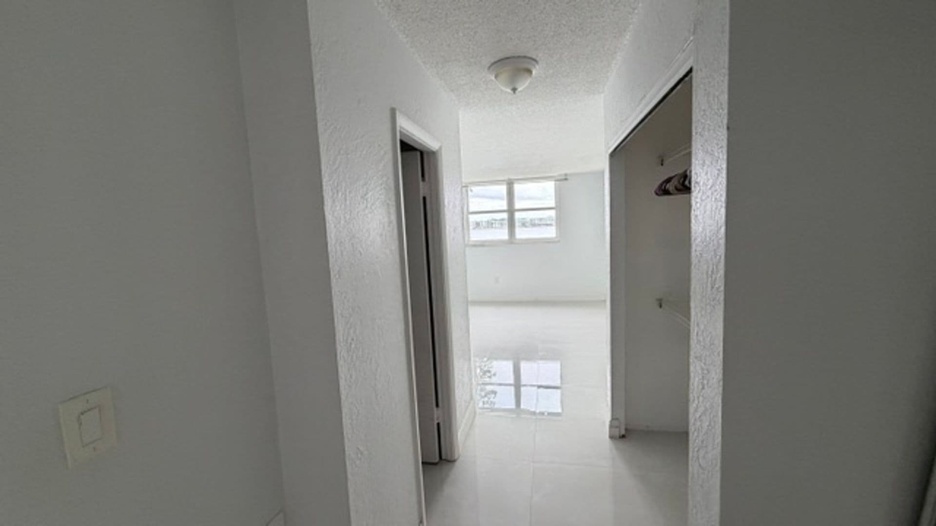 Miami House: 1175 Ne Miami Gardens Dr