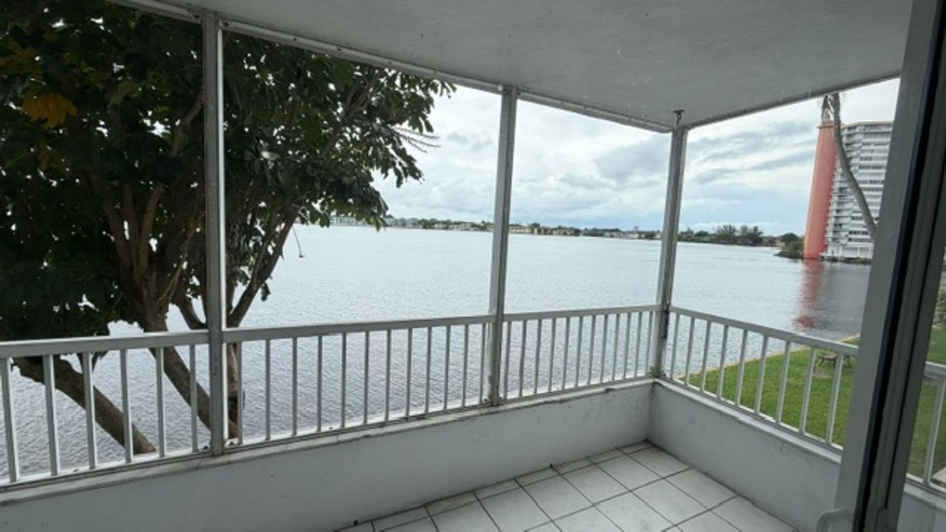 Miami House: 1175 Ne Miami Gardens Dr