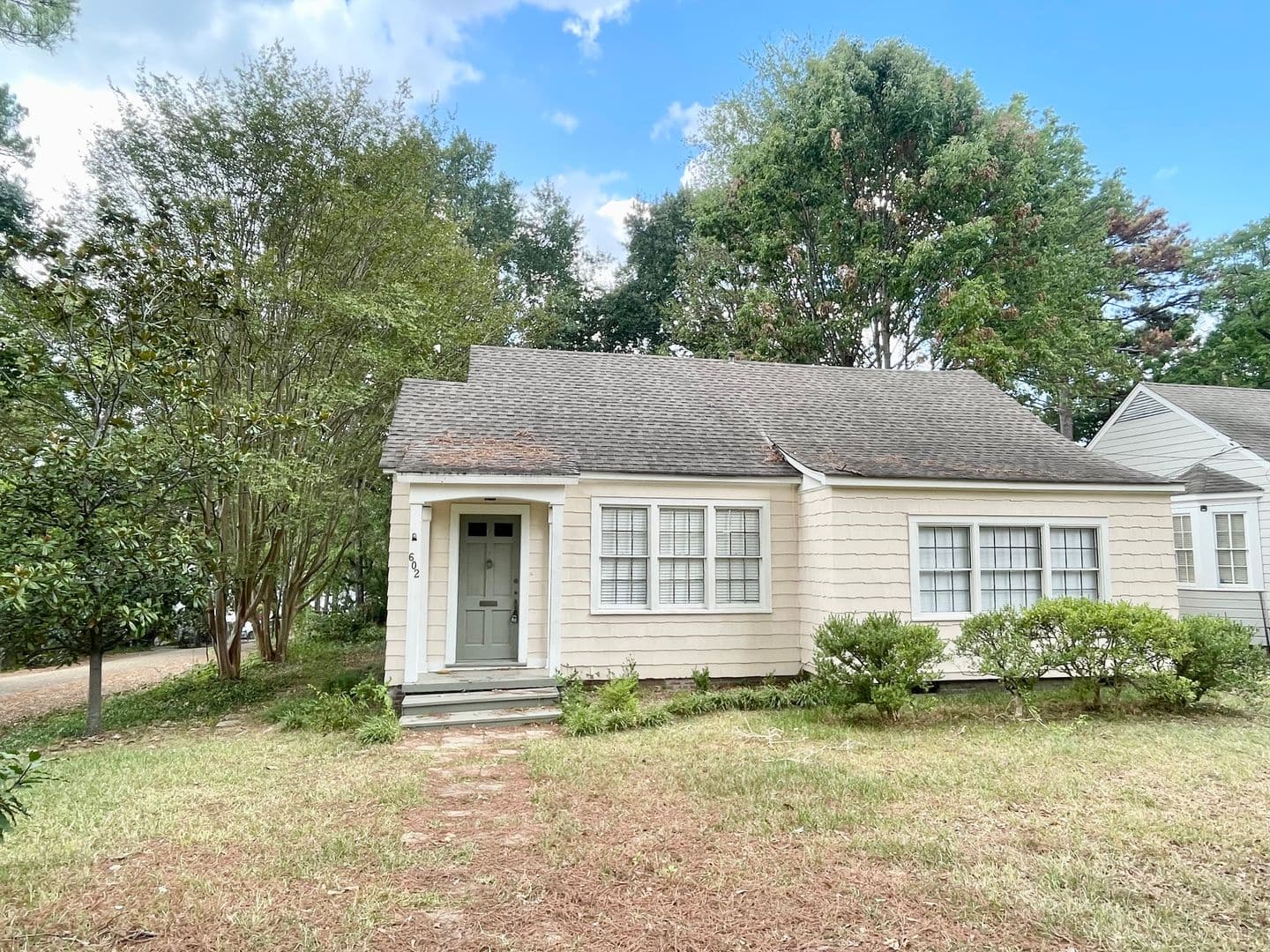 Jackson House: 602 Patton Ave
