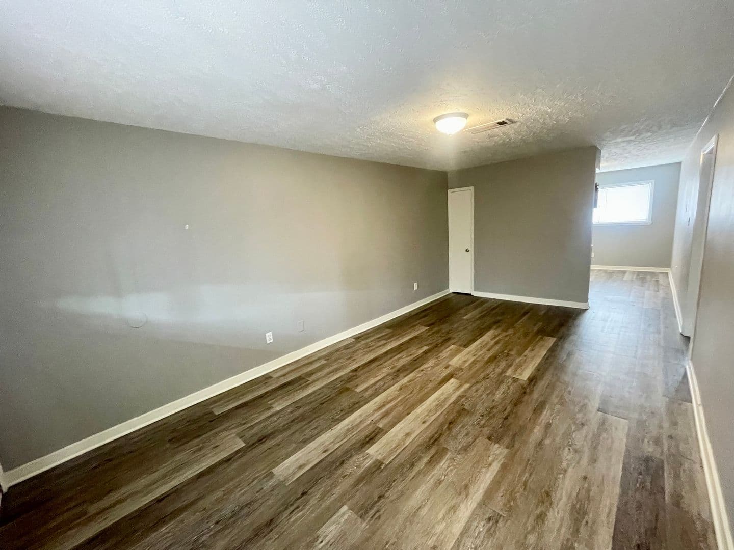 Pearl Apartment: 200 Lonnie T Jenkins Dr