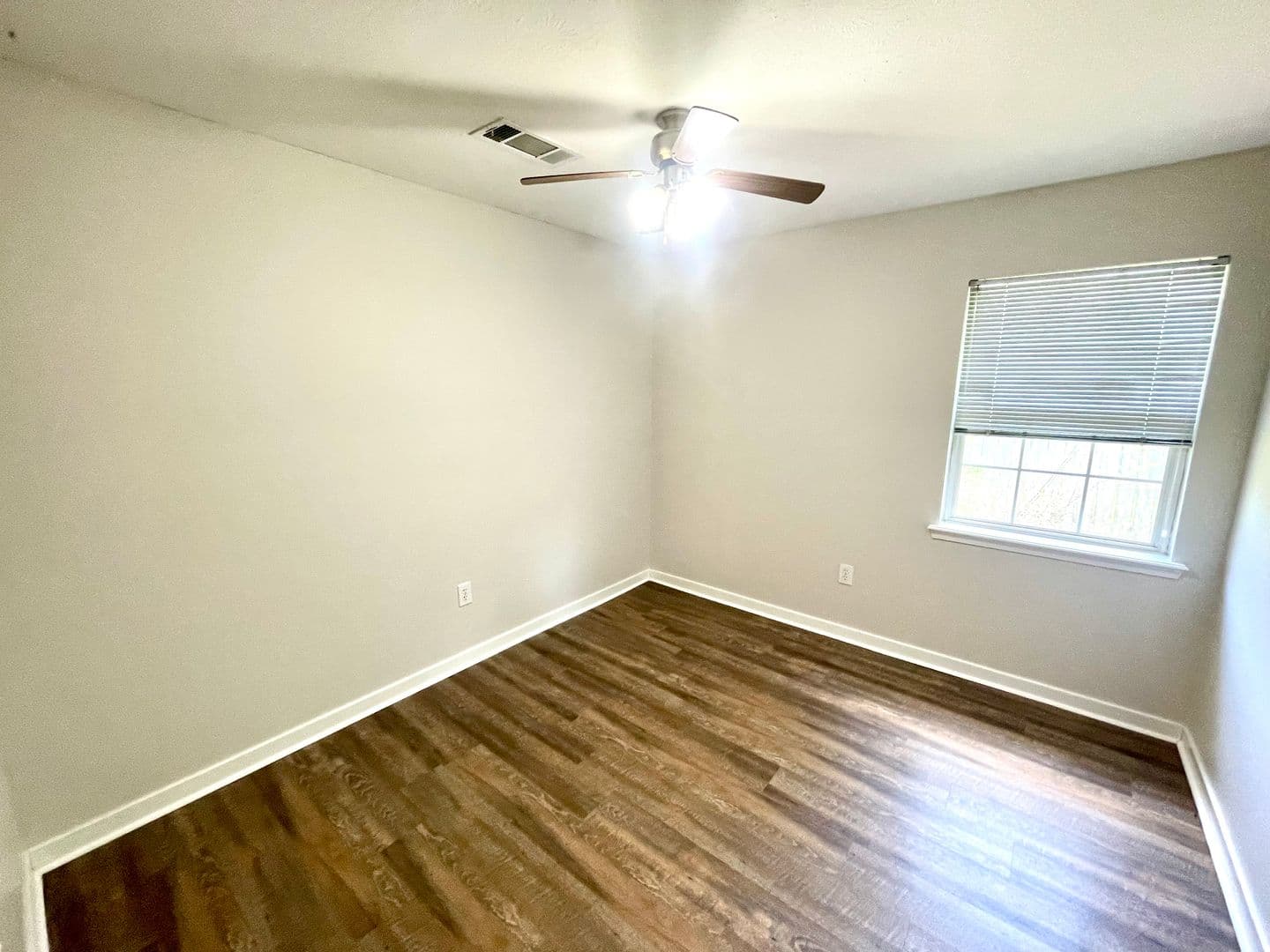 Brandon House: 1029 College South Cv