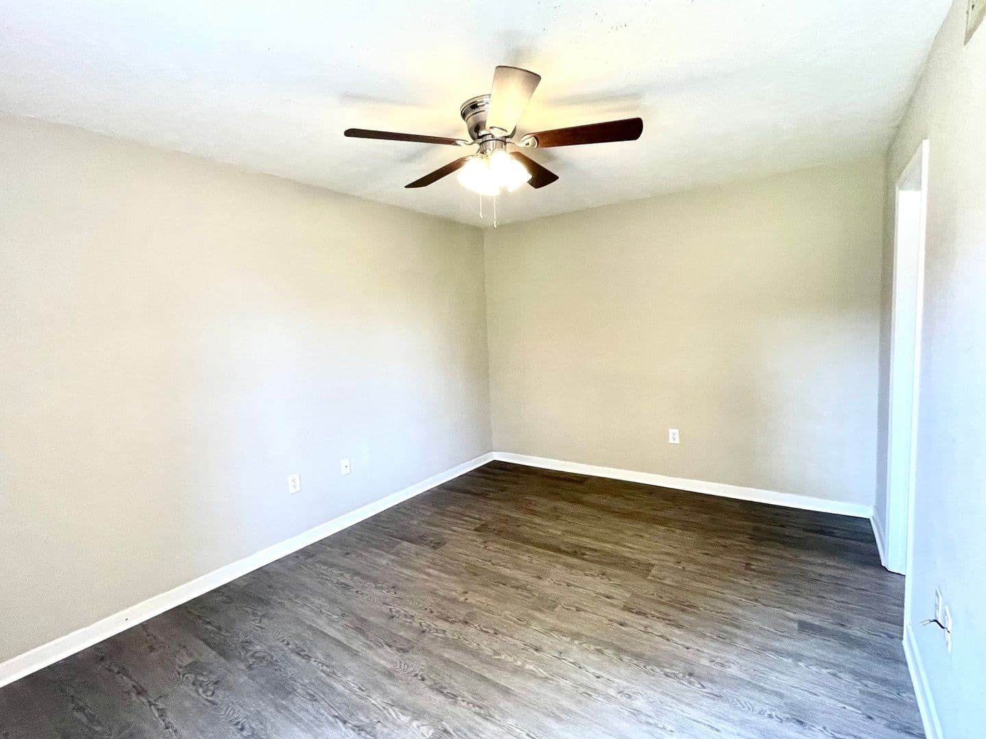 Flowood Apartment: 1529 Oak St