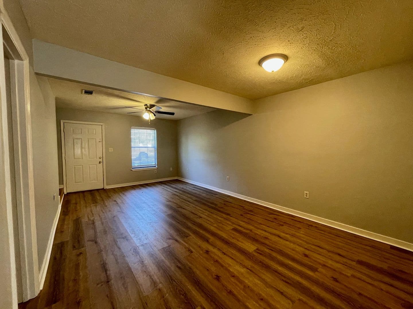 Brandon Apartment: 100 Pine Lake Pl